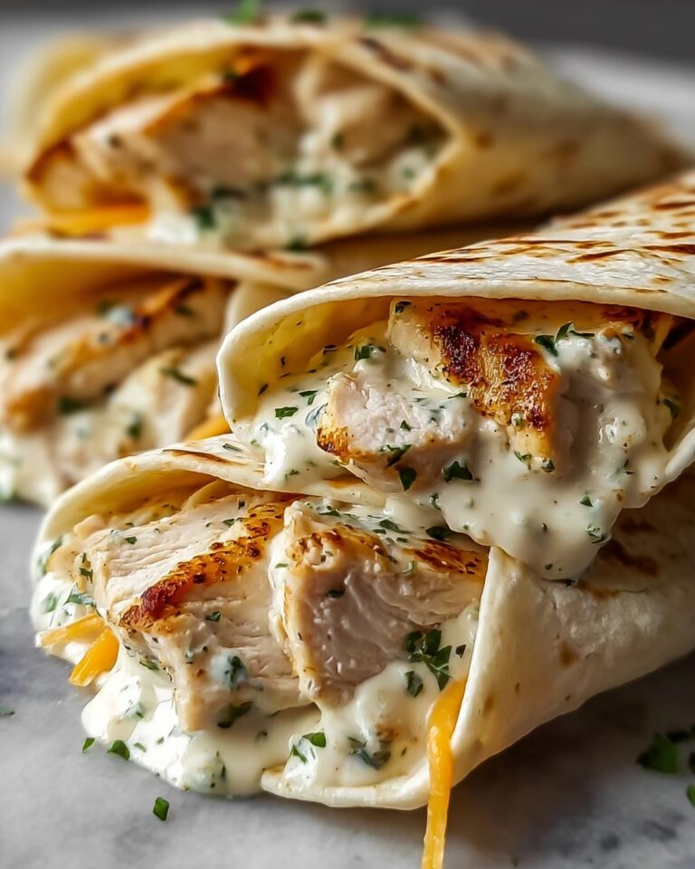 Cheesy Garlic Chicken Wraps Recipe