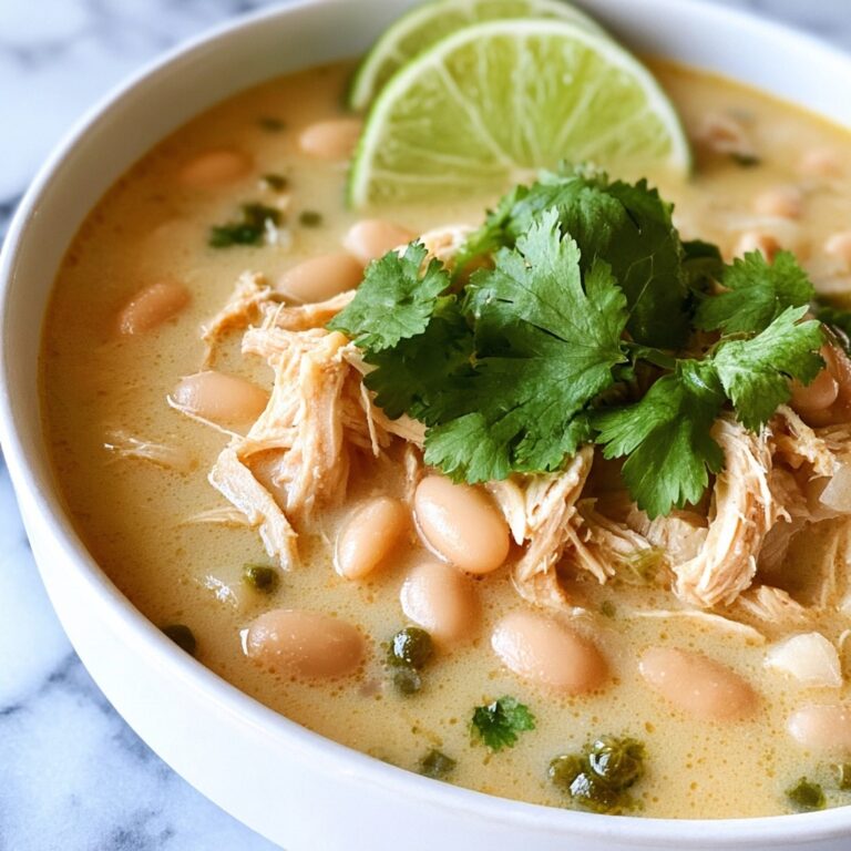 Crockpot Creamy White Chicken Chili Recipe